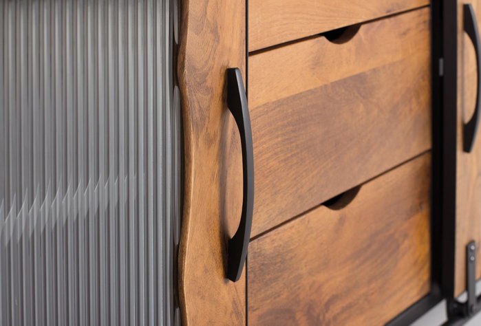 GINER Y COLOMER Buffet de style industriel en bois de manguier et métal noir